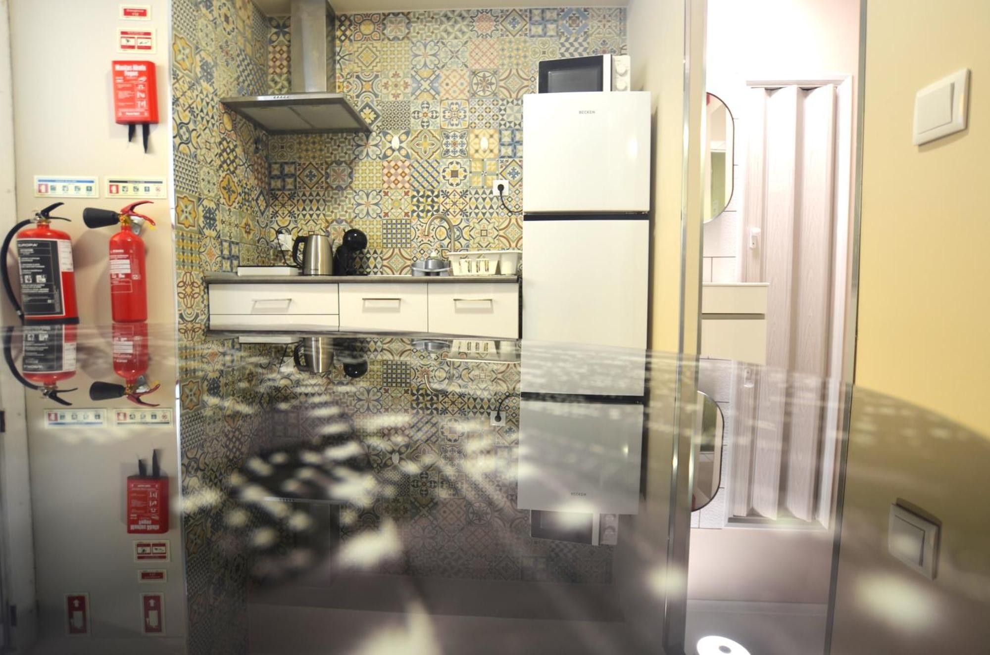 Rooms Dp เซตุบาล ภายนอก รูปภาพ